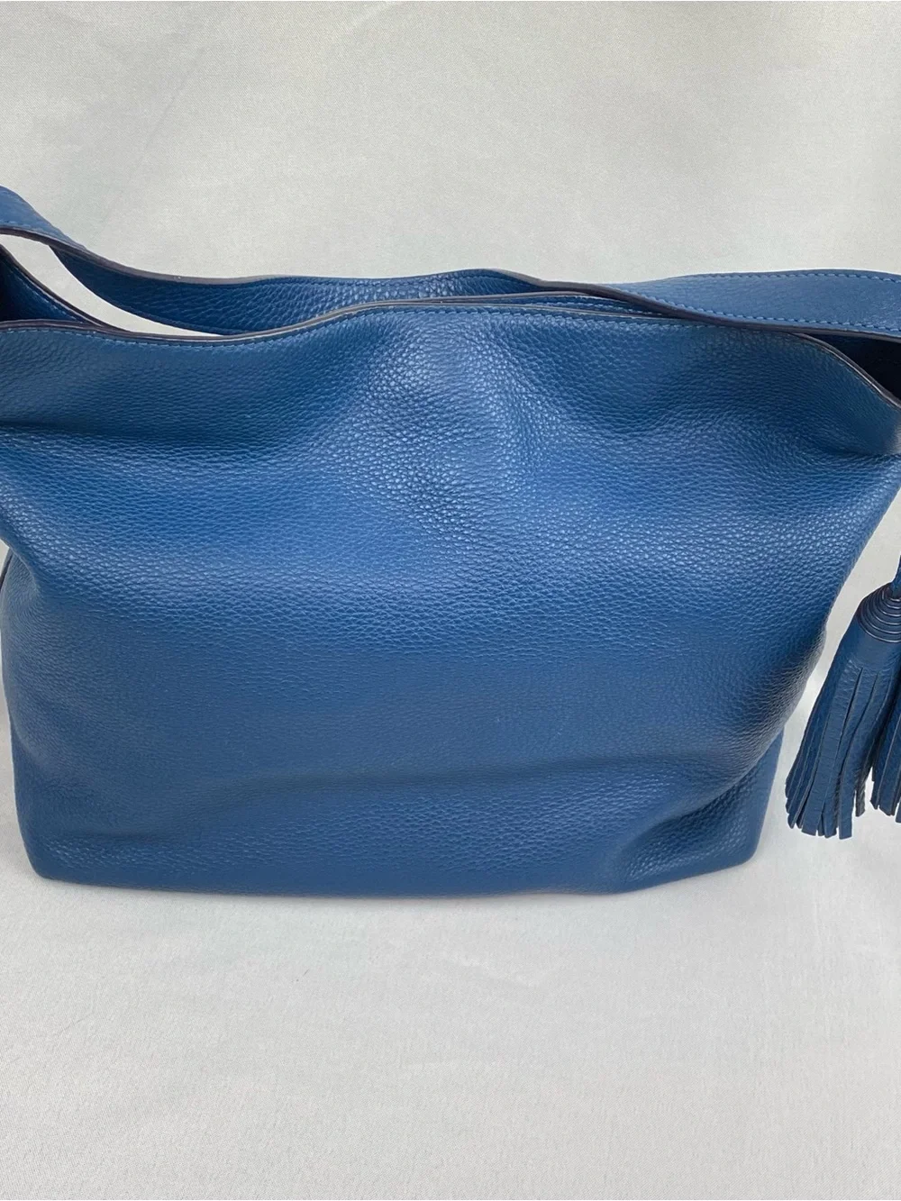 EUC Tory Burch Navy  Blue  Thea Slouchy Hobo Large Pebbled Leather Bag Purse